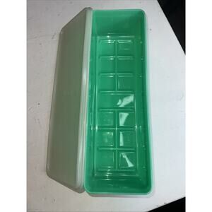 Vintage Tupperware Egg Veggie Celery Keeper # 892-10 With Lid Vibrant Green